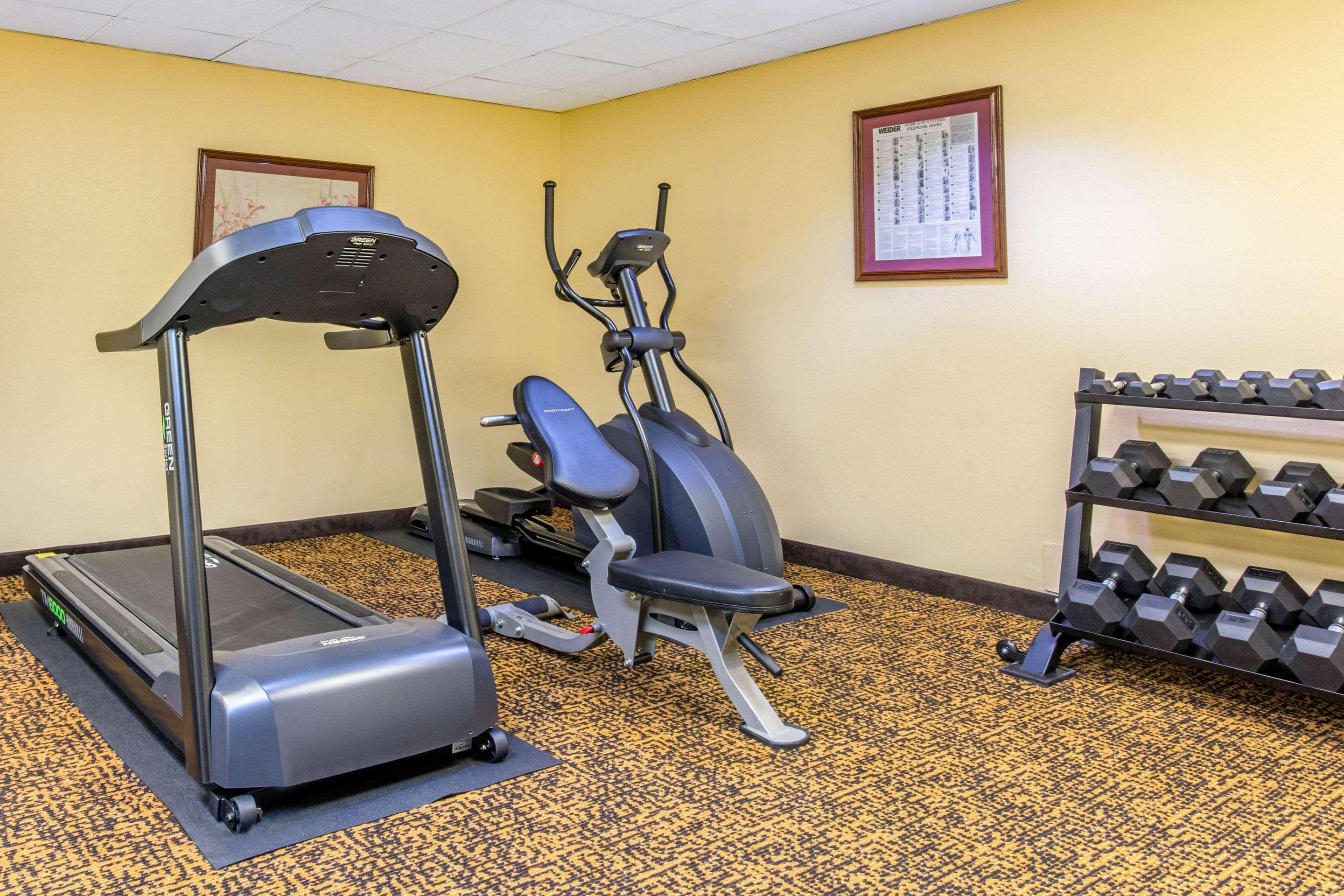 Quality Inn & Suites Montgomery East Carmichael Rd Екстер'єр фото