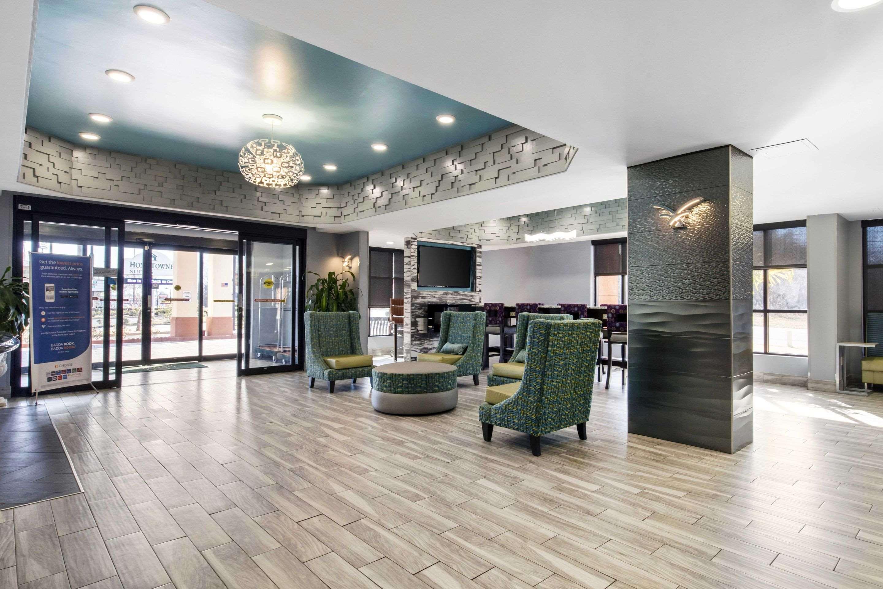 Quality Inn & Suites Montgomery East Carmichael Rd Екстер'єр фото